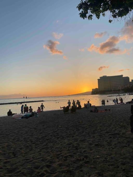 Seashore Waikiki Studio 1 Block From A Beach No Resort Fees Honolulu Zewnętrze zdjęcie